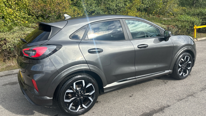 Ford Puma 1.0 EcoBoost Hybrid mHEV ST-Line X 5dr Petrol Hatchback